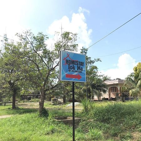 Rumah Penginapan Tok Ma Marang Bagian luar foto