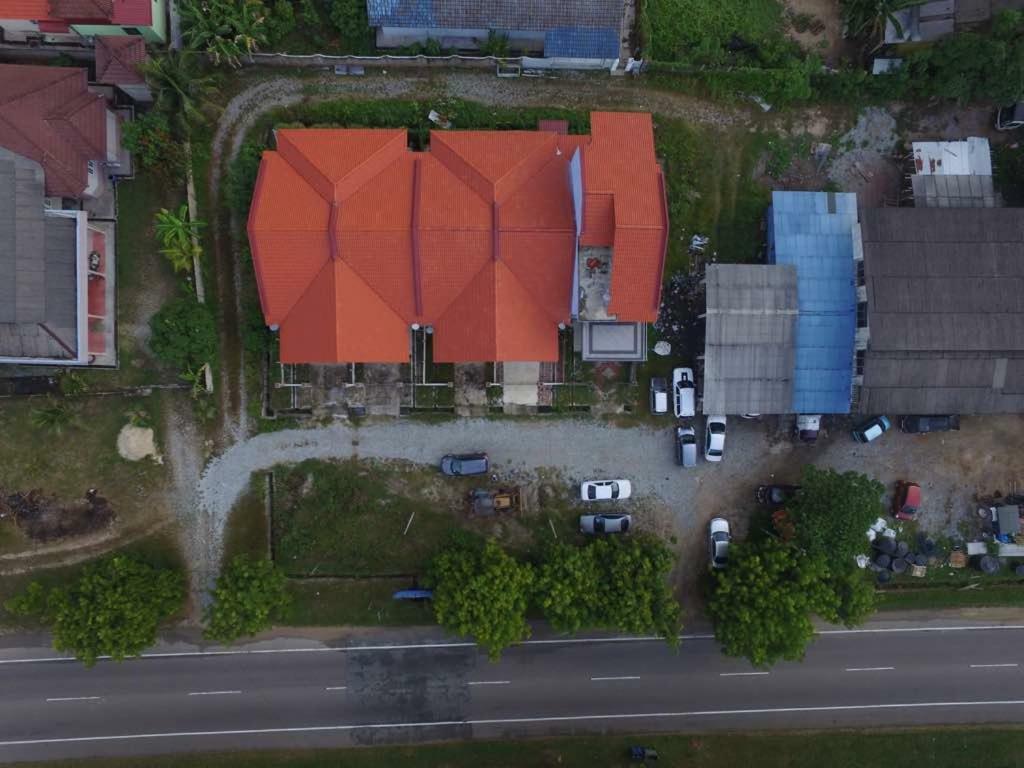 Rumah Penginapan Tok Ma Marang Bagian luar foto
